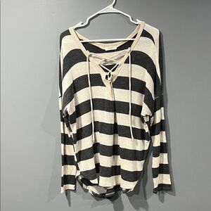 PROMESA Gray and Cream Striped Long Sleeve Top